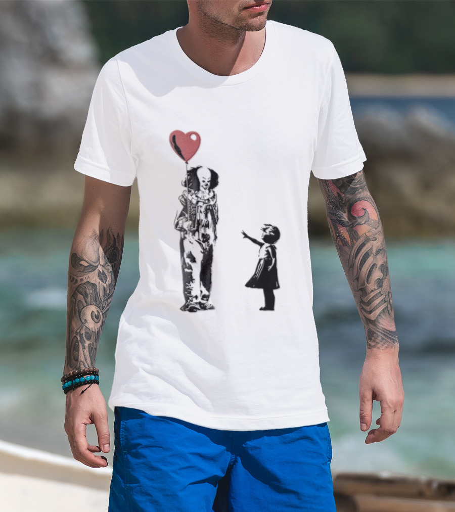 Pennywise Clown And Child With Red Heart Balloon T-Shirt