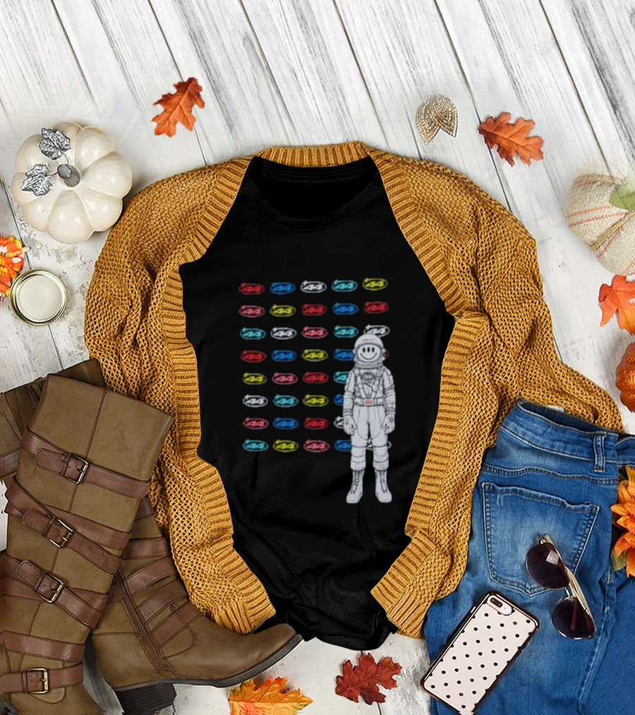 Plus44 Spaceman Heavyweight Astronaut Smile T-Shirt
