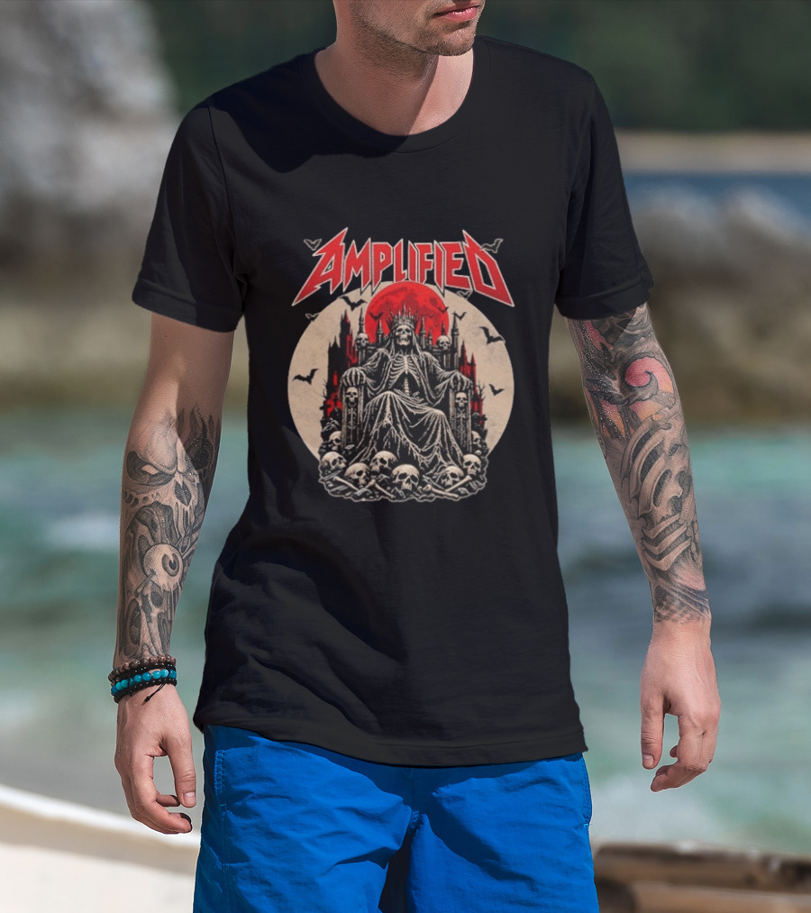 Amplified King Of Skulls Throne Undead Bats Gothic Red Moon T-Shirt