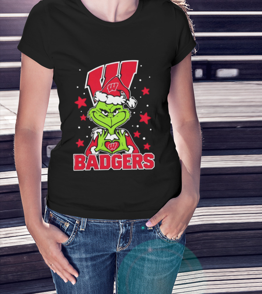Grinch Wearing Wisconsin Badgers Hat Christmas Sports Fan T-Shirt