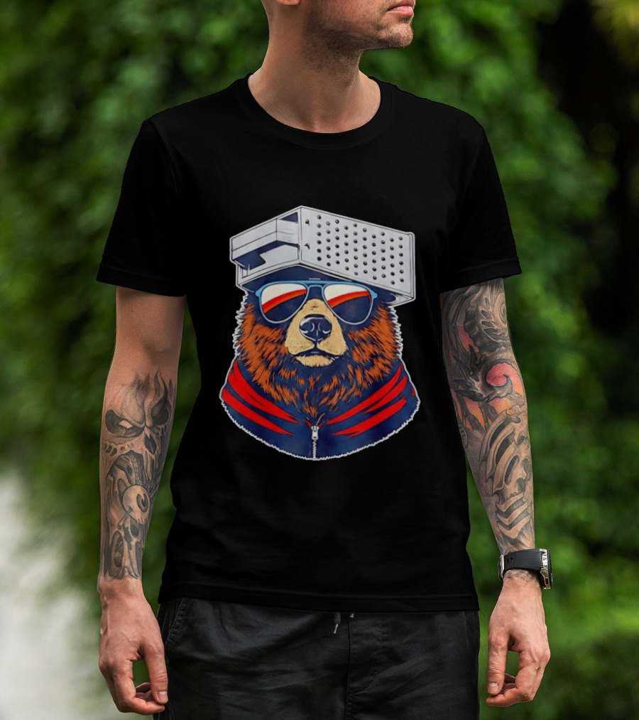 Chicago Bears Vs Green Bay Packers Bear With Grater Hat And Sunglasses 2026 T-Shirt