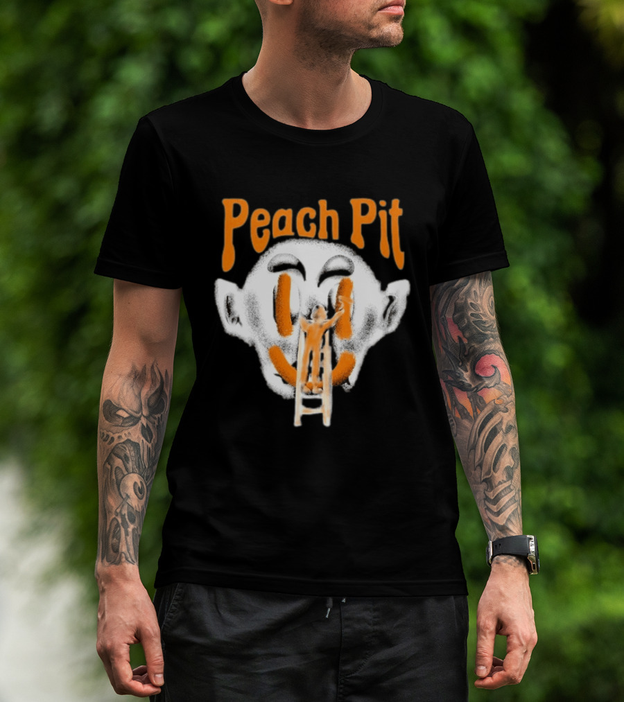 Peach Pit Face Painting Ladder T-Shirt