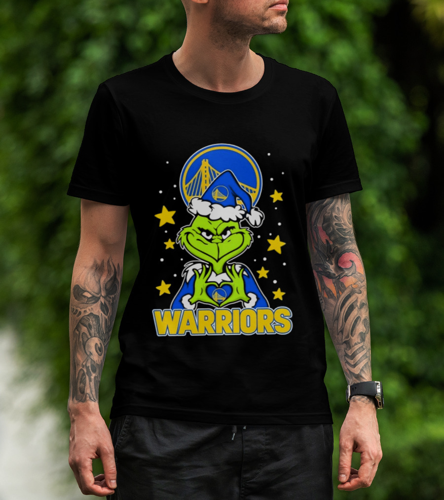 Golden State Warriors Christmas Grinch Snowflakes And Stars T-Shirt