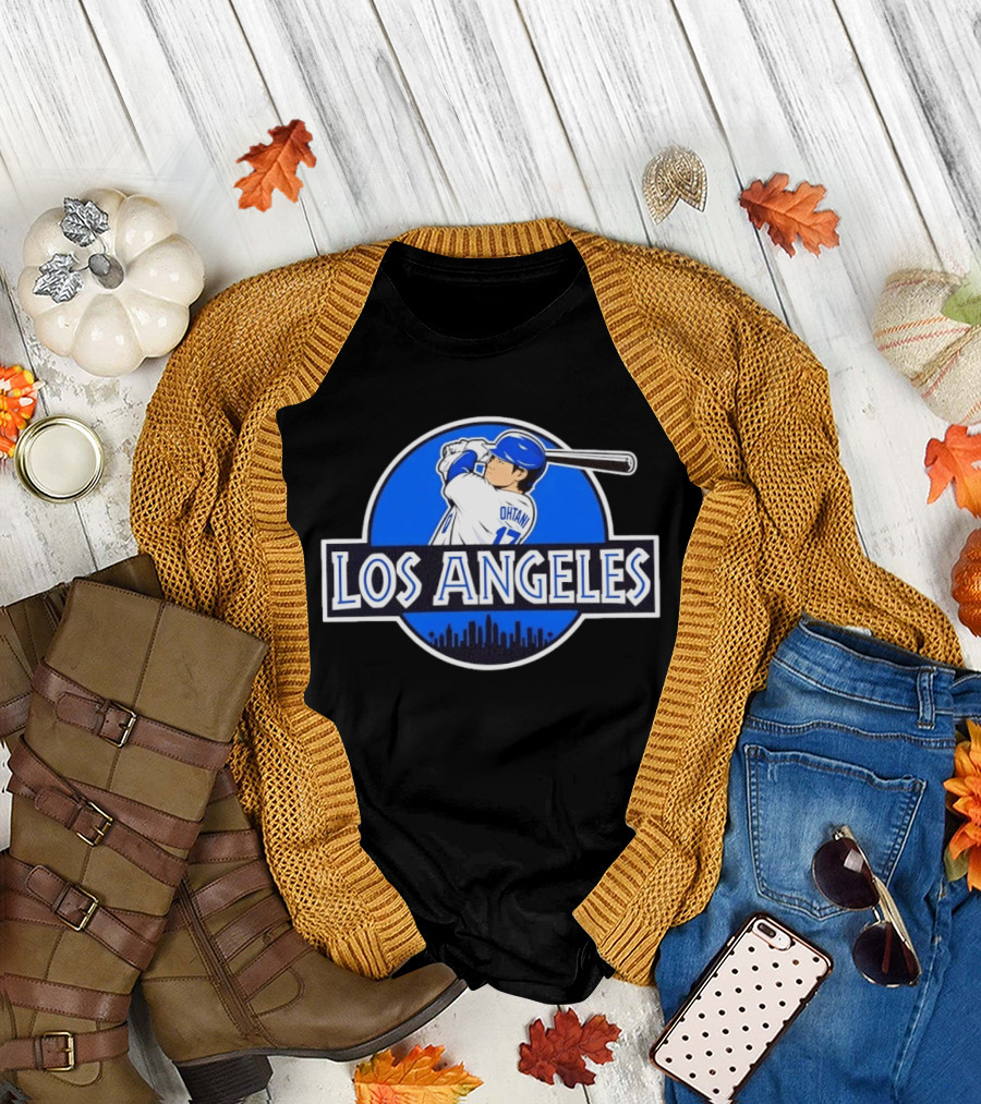 Kike Hernandez Jurassic World Los Angeles Dodgers Baseball Los Angeles Ohtani 17 T-Shirt