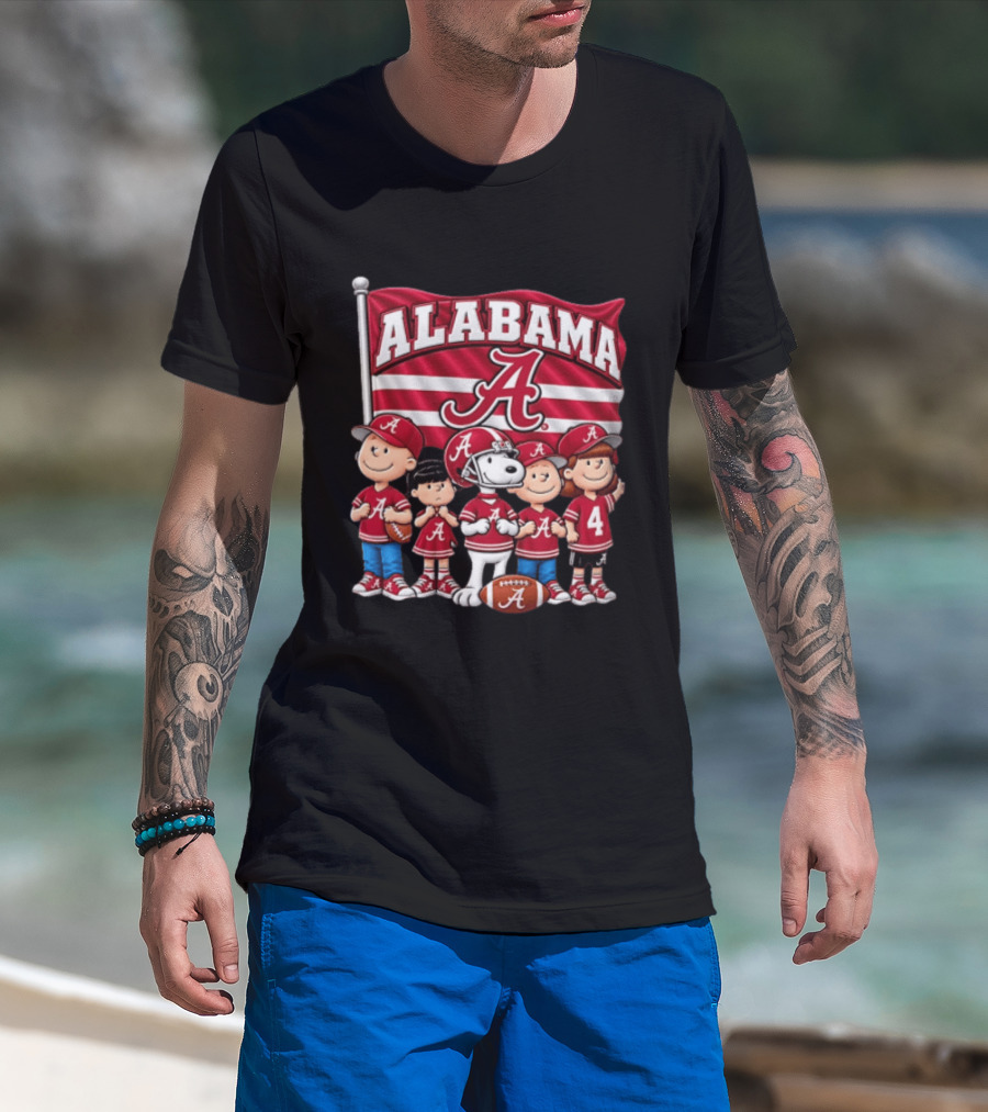 Alabama Crimson Tide NCAA Football Snoopy Charlie Brown Peanuts Characters T-Shirt