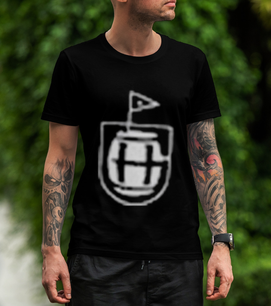 The Hobby Two Off The First Golf 2026 Crest Flag T-Shirt