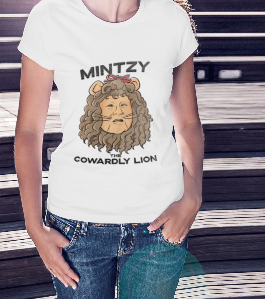 Mintzy The Cowardly Lion Wizard Of Oz T-Shirt