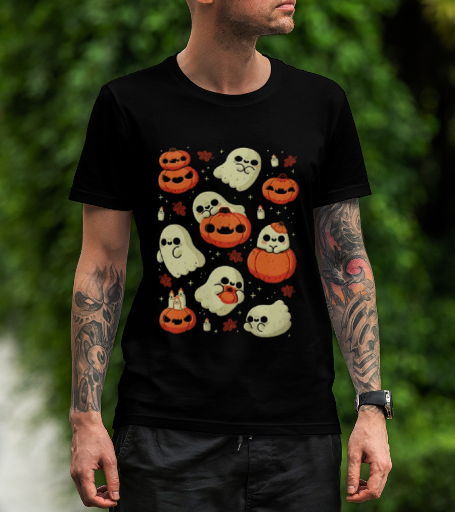 Cute Halloween Ghosts With Pumpkin Faces And Stars T-Shirt