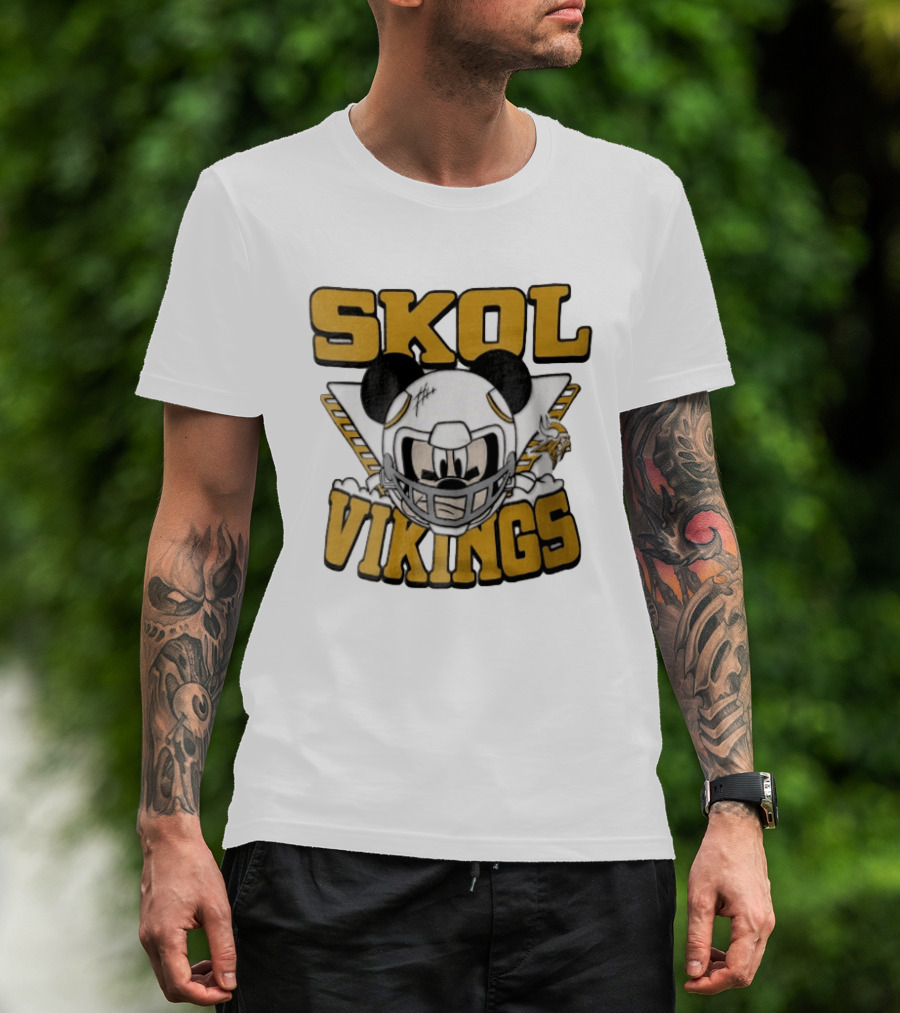 Disney Mickey Mouse Skol Vikings Minnesota Vikings Football T-Shirt