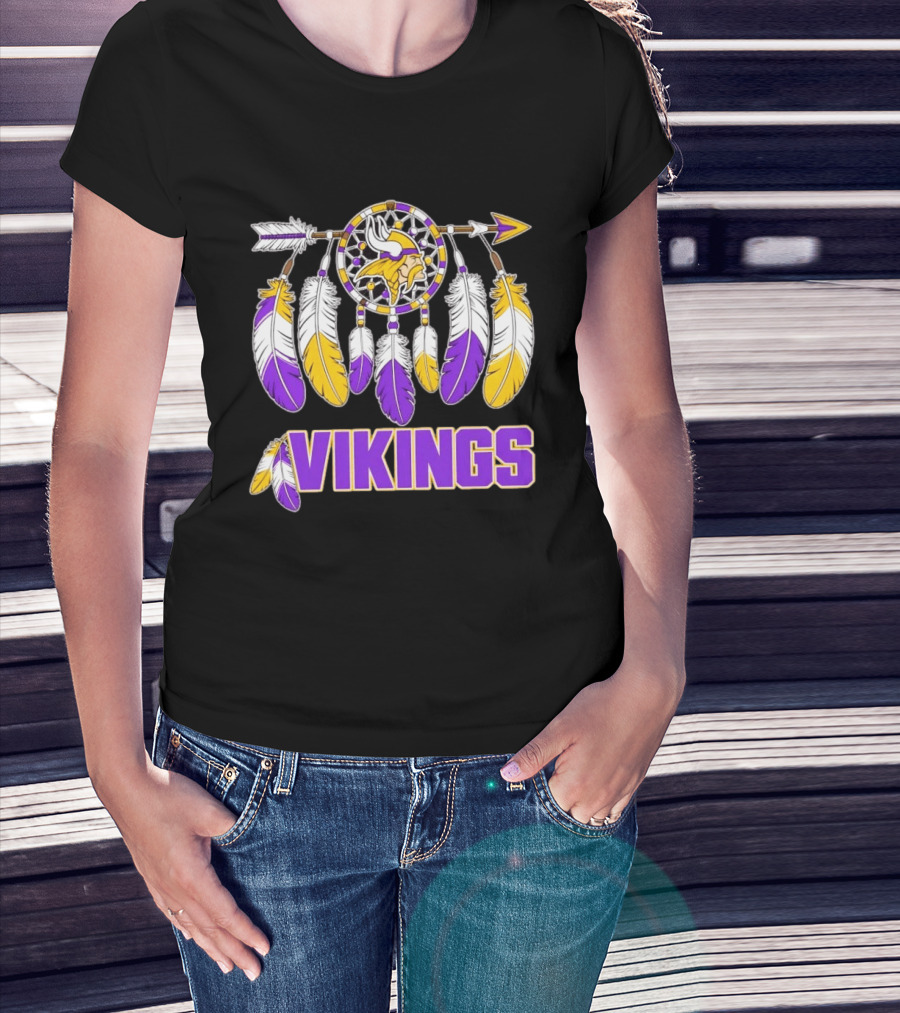 Minnesota Vikings Feather Dreamcatcher T-Shirt