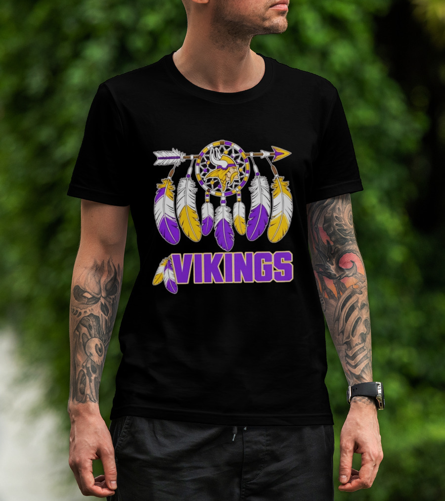 Minnesota Vikings Feather Dreamcatcher T-Shirt