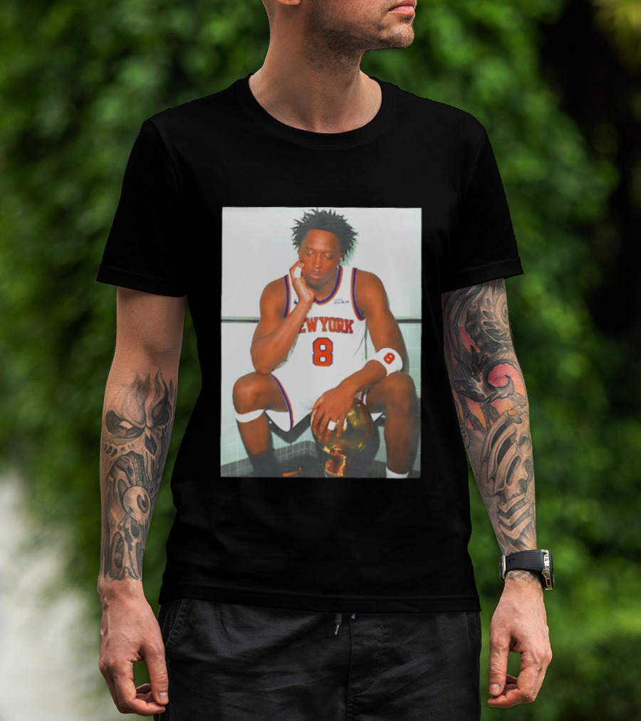New York Knicks OG Anunoby Wearing Number 8 Jersey Holding Trophy T-Shirt