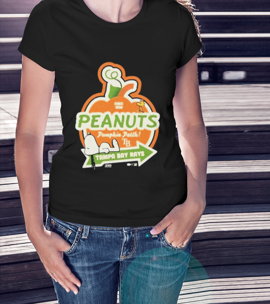 Tampa Bay Rays Peanuts Pumpkin Patch Since 1950 T-Shirt