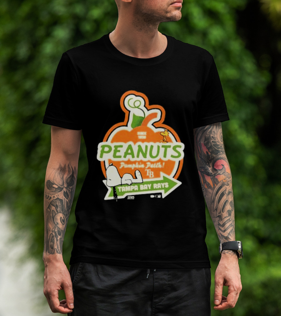 Tampa Bay Rays Peanuts Pumpkin Patch Since 1950 T-Shirt