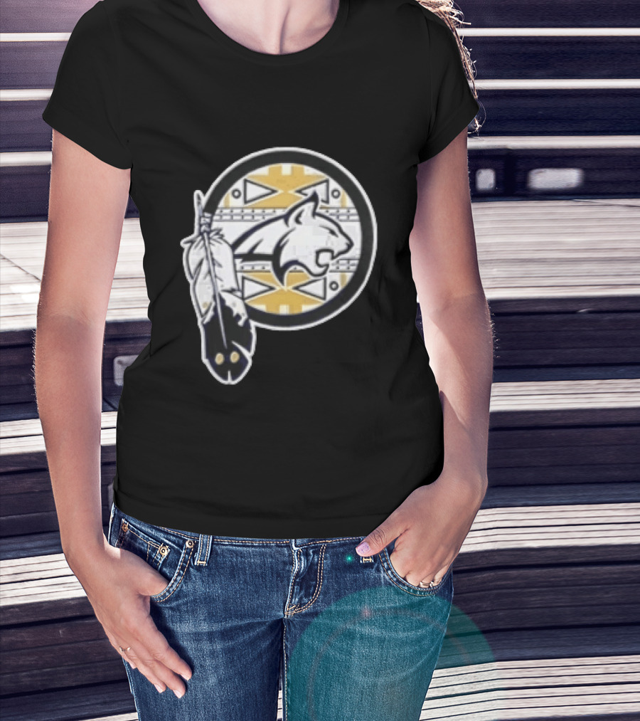 Bobcat Head Feather Native American Inspired Circular T-Shirt