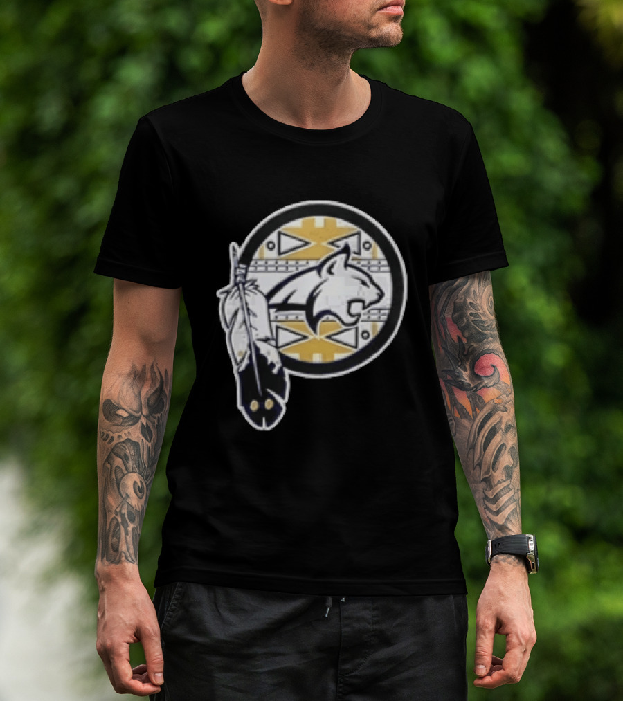 Bobcat Head Feather Native American Inspired Circular T-Shirt
