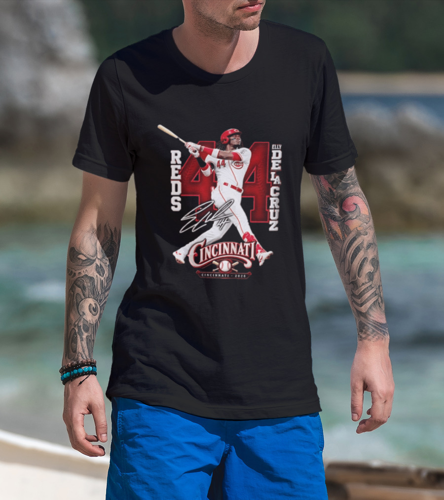 Cincinnati Reds Elly De La Cruz 44 Signature 2026 T-Shirt