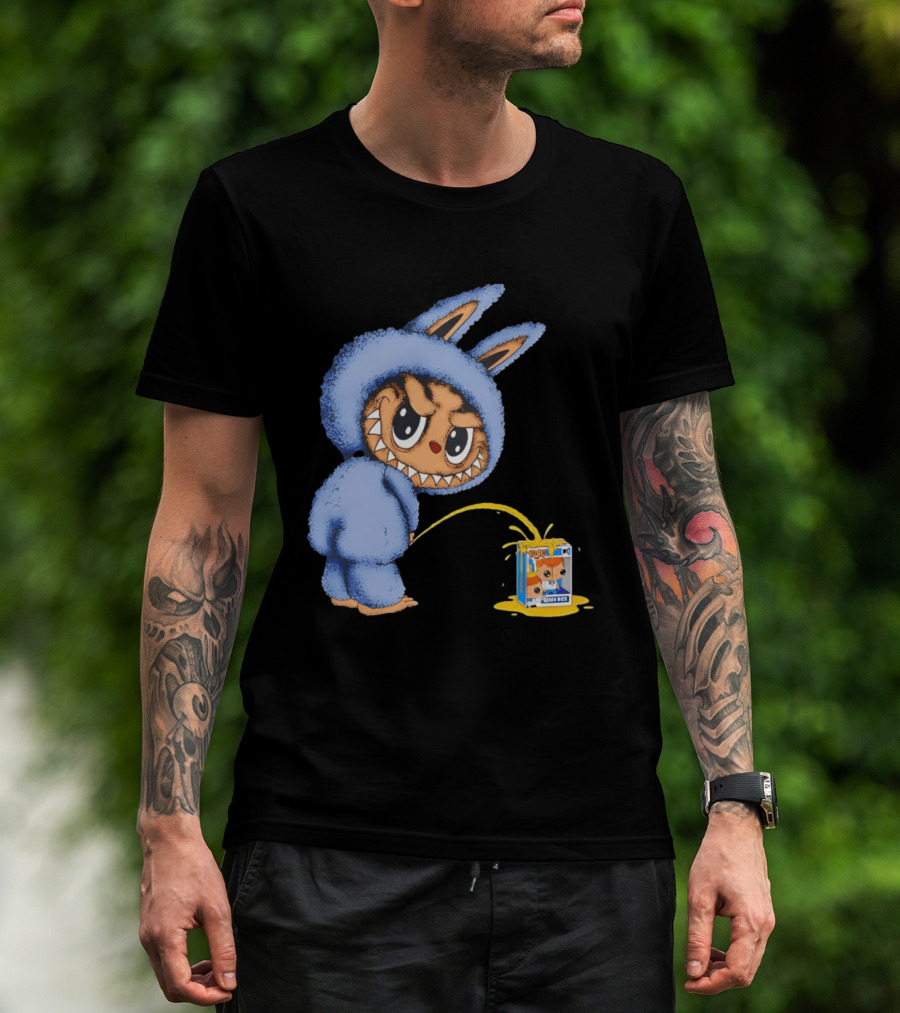 Labubu Peeing On Pop Figures Juice Box Fun Concept T-Shirt