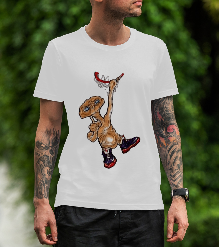 E The Extra Terrestrial Dunk Basketball Alien Retro Sneakers T-Shirt