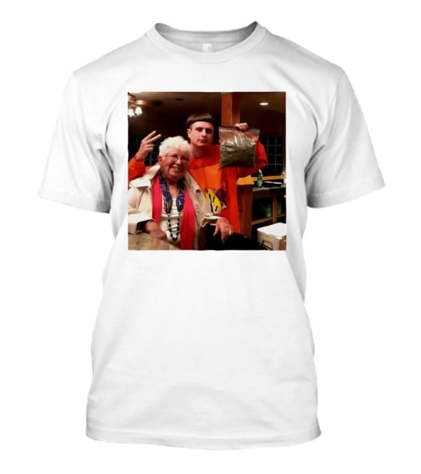 Oliver Tree Peace Sign Grandma Holding Bag T-Shirt