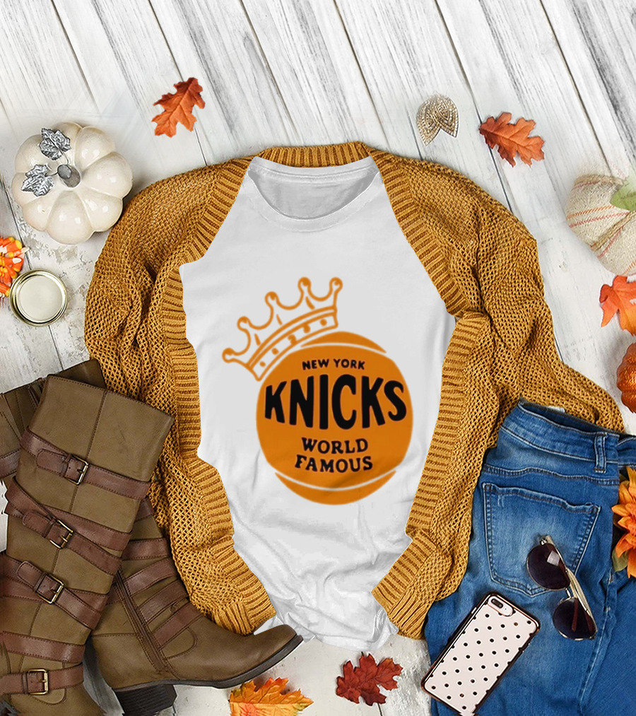 New York Knicks NBA Basketball World Famous Crown T-Shirt