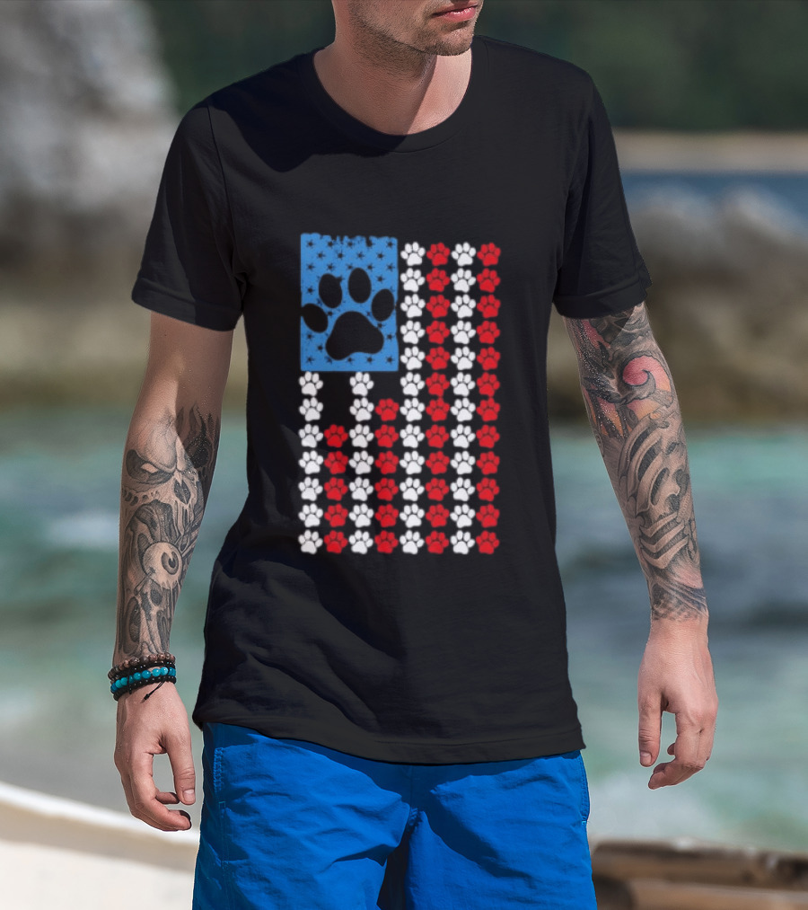 American Flag Paw Print Patriotic Animal Lover Dog Cat Pet Iconic USA Pride T-Shirt