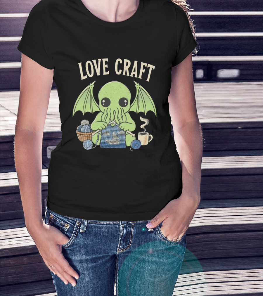 Love Craft Cthulhu Knitting Cozy Yarn Coffee T-Shirt