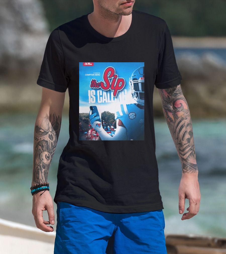 Ole Miss Rebels The Sip Is Calling Kamieon Compton Nero T-Shirt