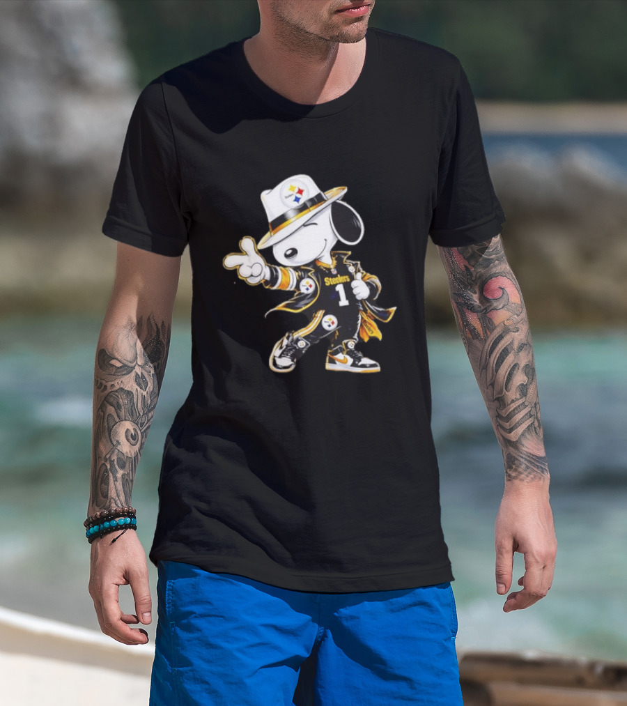 Snoopy Steelers 1 Pittsburgh Steelers Football Peanuts T-Shirt