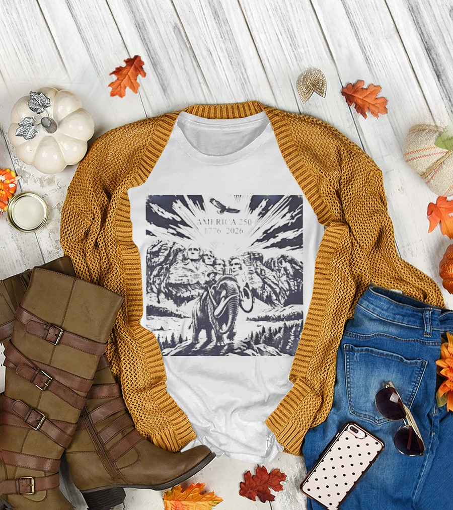 America 250 Mount Rushmore 1776 2026 Eagle Mammoth T-Shirt