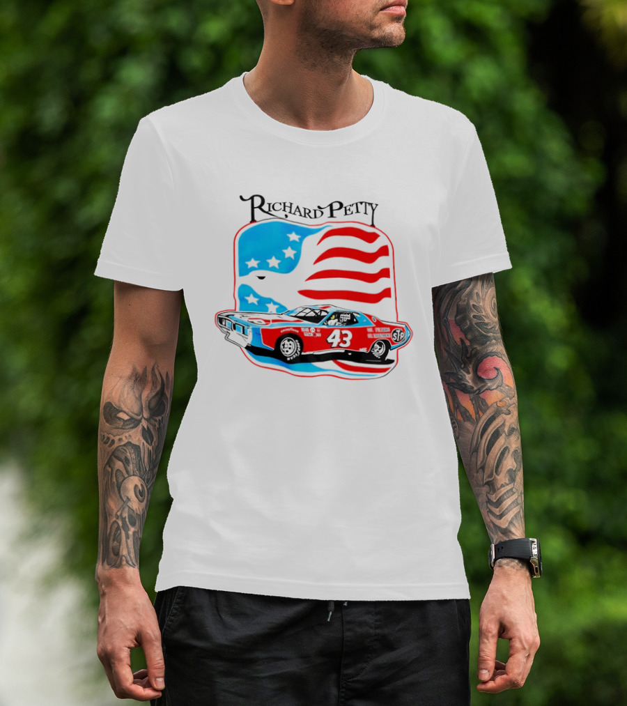 Richard Petty NASCAR Racing Car 43 STP American Flag T-Shirt