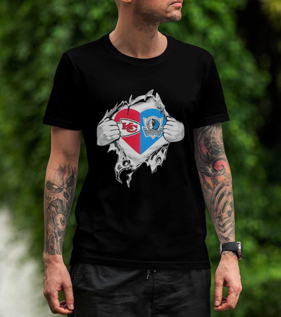 Kansas City Chiefs Dallas Mavericks Heart Ripped Open NFL NBA Crossover Fan Gear T-Shirt