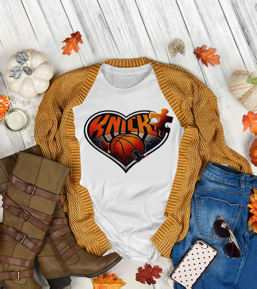 New York Knicks Puzzle Basketball Heart T-Shirt