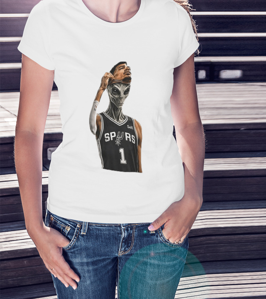 Wembanyama Spurs Alien Takeover Face Reveal Self 1 T-Shirt