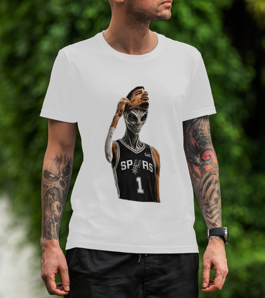 Wembanyama Spurs Alien Takeover Face Reveal Self 1 T-Shirt