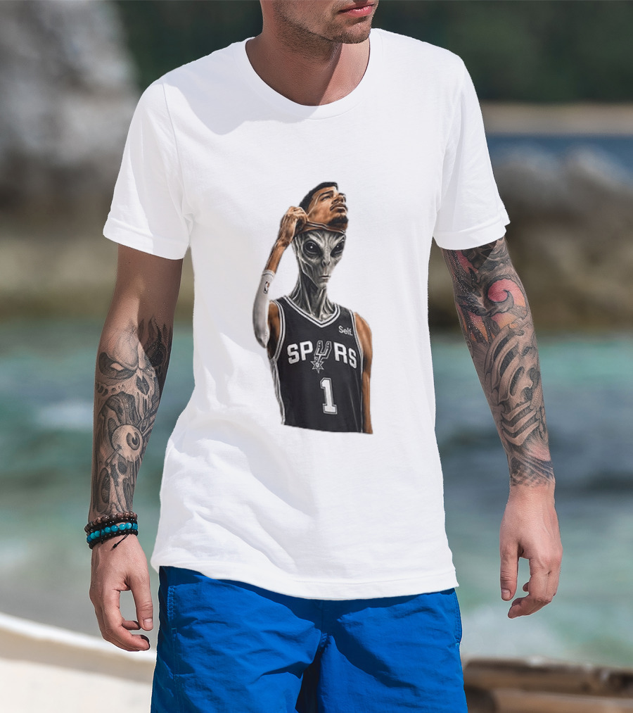 Wembanyama Spurs Alien Takeover Face Reveal Self 1 T-Shirt