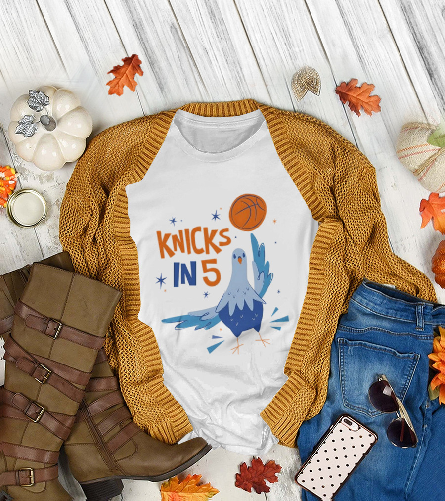 New York Knicks NBA Pigeon Basketball Knicks in 5 T-Shirt
