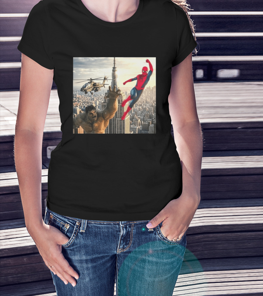 Brand New Day Spider Man And Hulk In Epic New York Battle Scene T-Shirt