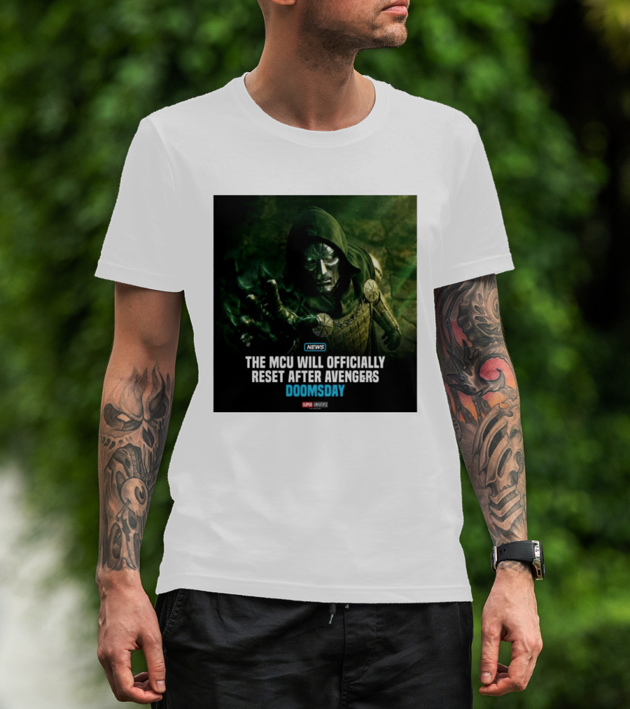 Avengers Doomsday MCU Reset Announcement Super Universe News T-Shirt