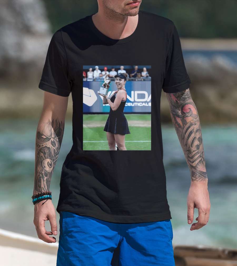 Linda Wins Tennis Title Holding Trophy On Grass Court T-Shirt