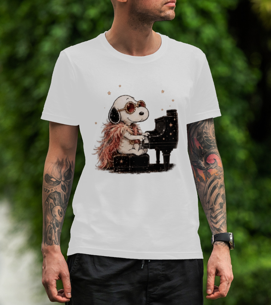 Snoopy Elton John Playing Piano Under Starry Nights T-Shirt