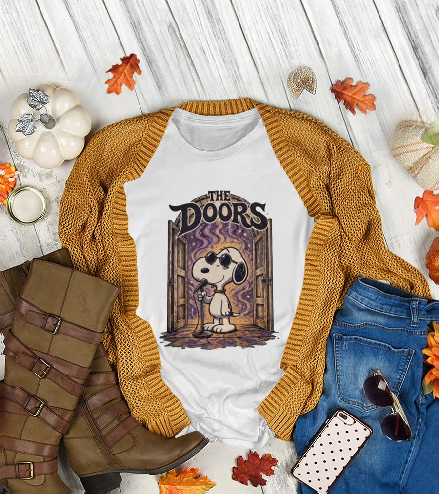 Snoopy The Doors Open The Mind Midnight Light T-Shirt