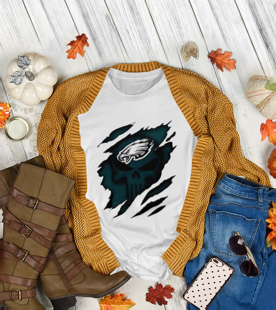 Philadelphia Eagles Punisher Skull Ripped Effect NFL Team Merchandise T-Shirt