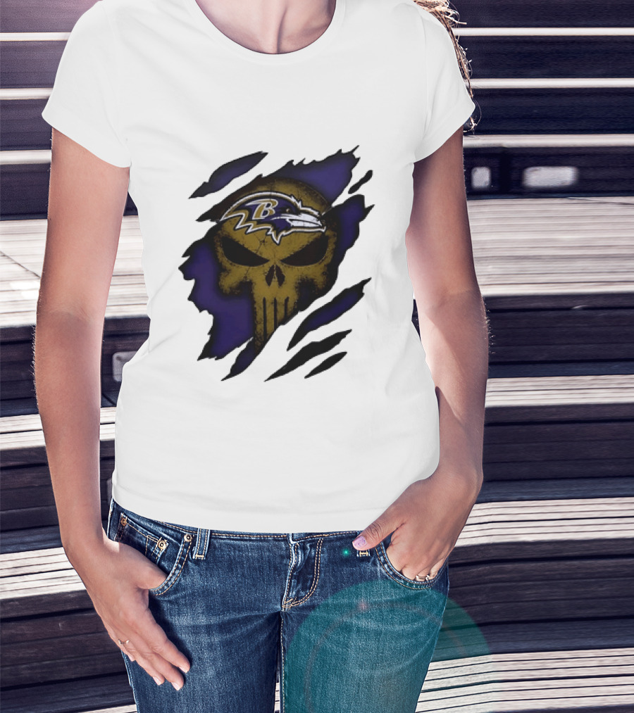 Baltimore Ravens Punisher Skull Torn Effect Fan Gear T-Shirt