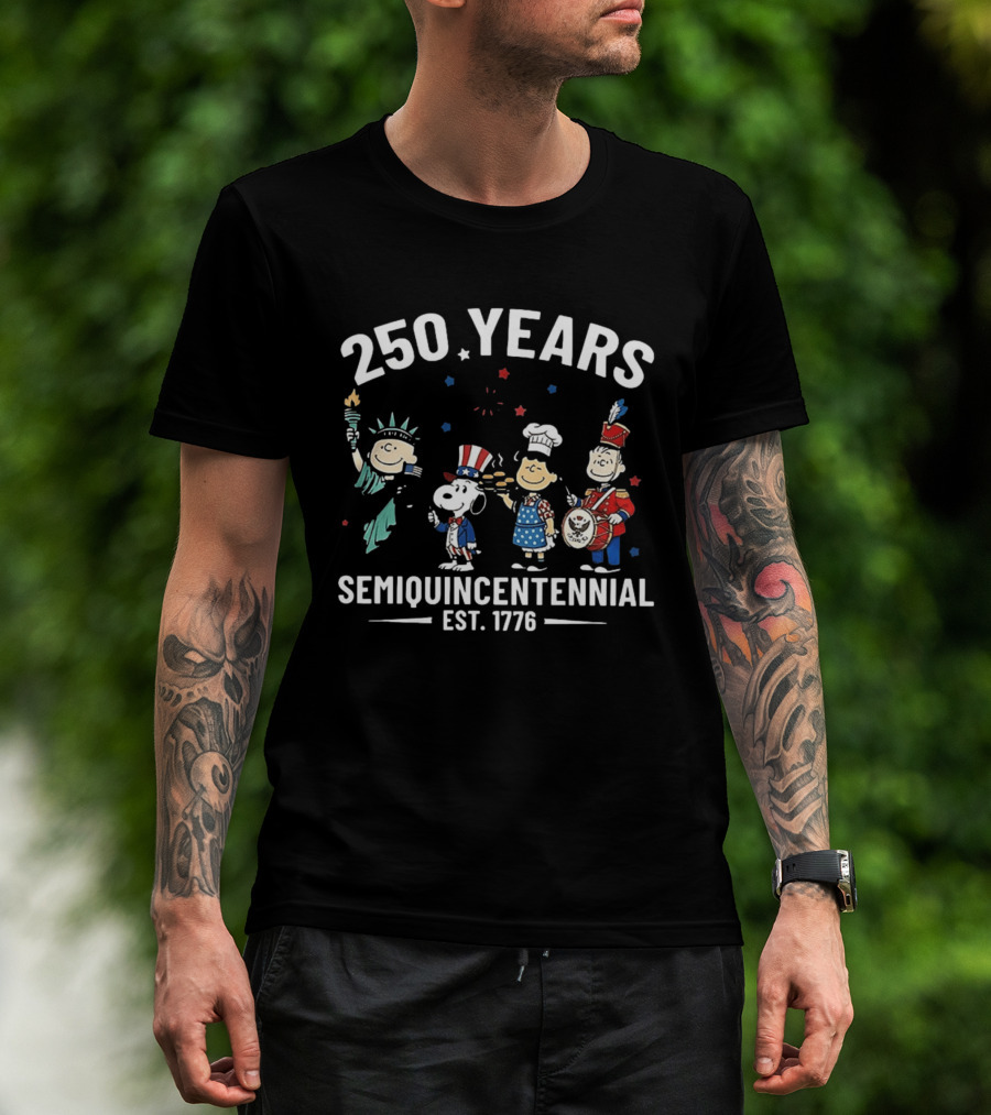 250 Years Semiquincentennial Est. 1776 Peanuts Characters Celebration T-Shirt