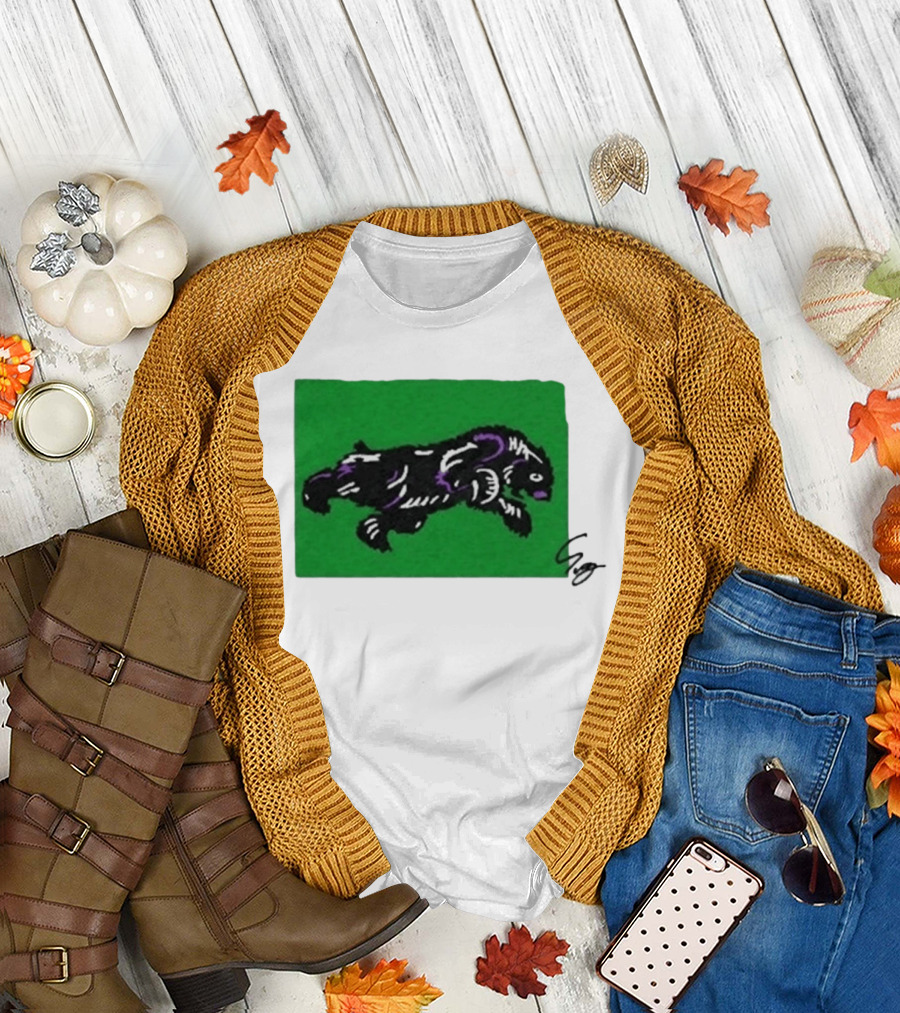 Mako Komuro 2026 Black and Purple Bear on Green T-Shirt