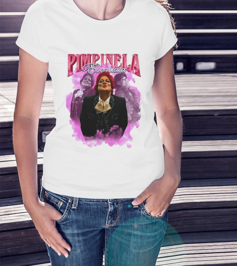 Pimpinela Escarlata Kissing Pose With Pink Smoke Backdrop T-Shirt