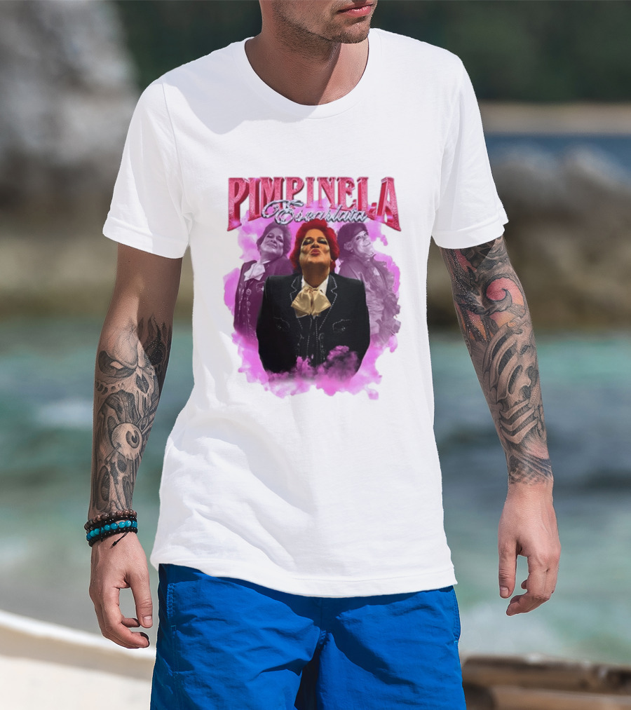 Pimpinela Escarlata Kissing Pose With Pink Smoke Backdrop T-Shirt