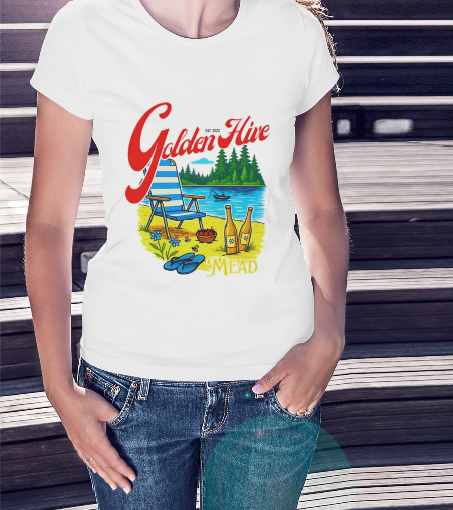 Golden Hive Mead Est 2023 Lakefront Bliss Vintage Escape T-Shirt