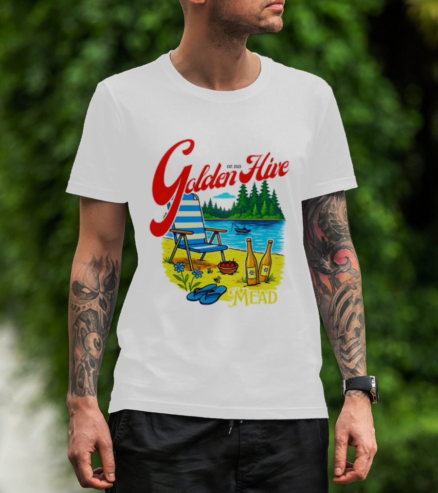 Golden Hive Mead Est 2023 Lakefront Bliss Vintage Escape T-Shirt